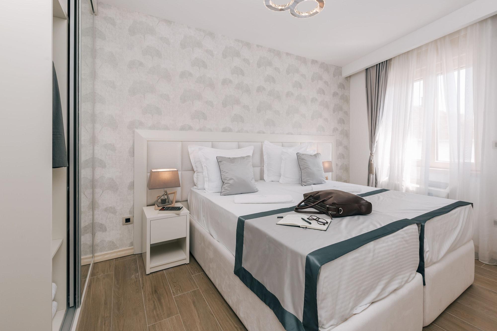 Splendido Mb Apartments Тиват Экстерьер фото